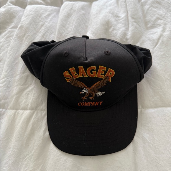Seager hat - Picture 1 of 4